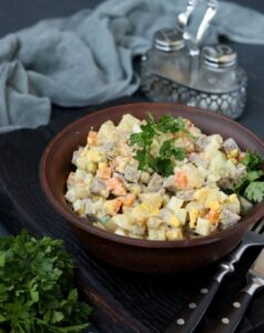 Столичный с курицей